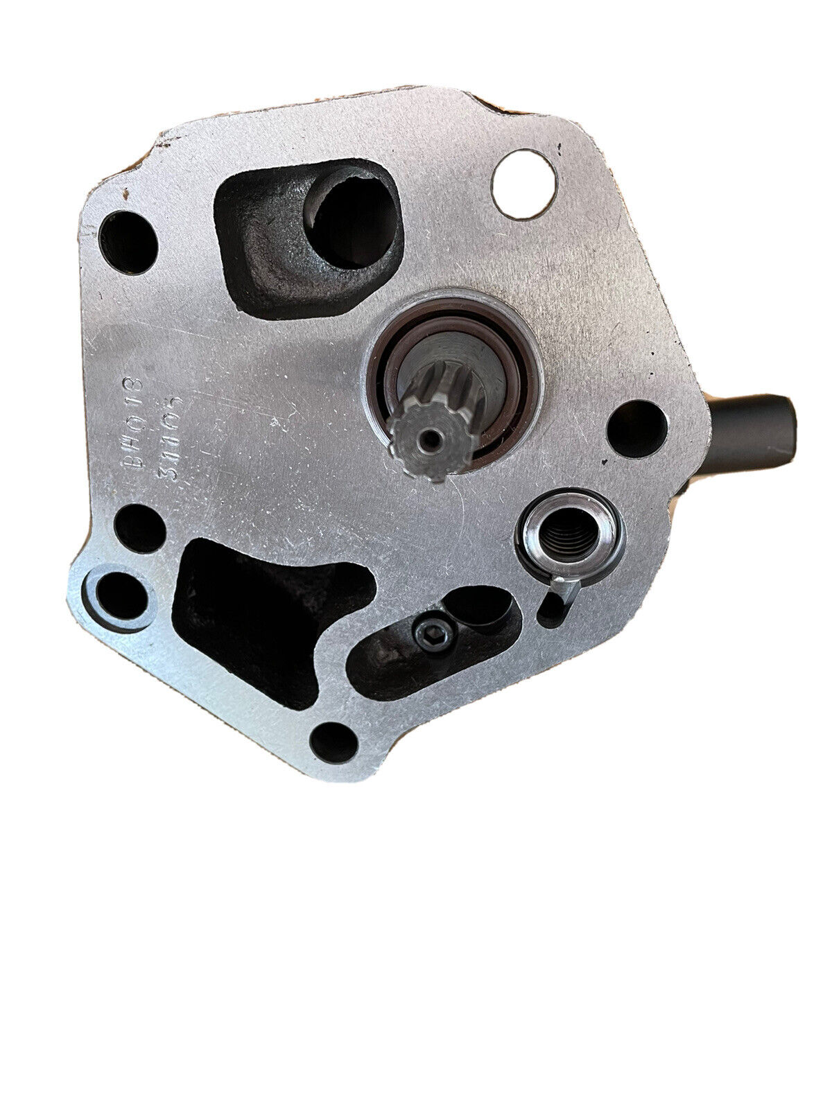237454 8100134 4206246 Transmission Charging Pump -